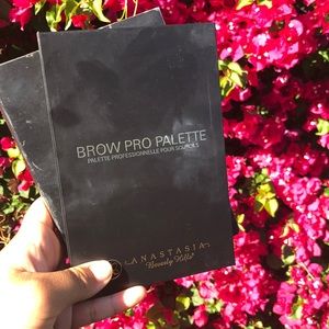 Brow Pro Palette